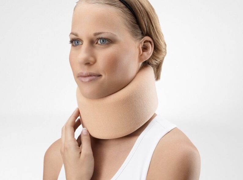 Cuello para el cuello con osteocondrosis
